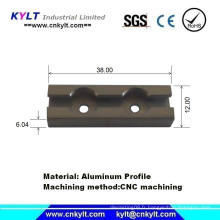 Usinage de précision OEM pour profil d&#39;extrusion en aluminium